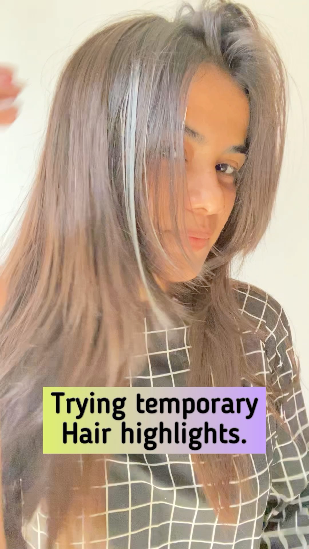DIY Temporary Hair Highlights. | Triller Video